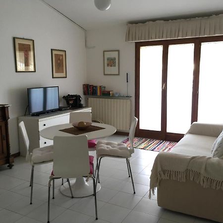 Giulia'S Apartment Viareggio Esterno foto